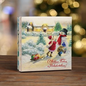 Коробка "С Новым годом и Рождеством" 20*20*6
