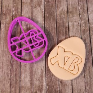 Вырубка пластиковая яйцо "ХВ" 11 см.