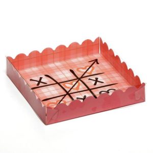 Коробка 15*15*3 см. "Игра в любовь" для десертов