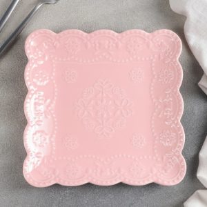 Тарелка квадратная "Сьюзен", розовая, 20*20 см.