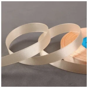 Лента атласная  кремовый , ширина 12 мм., длина 23 метра. №8