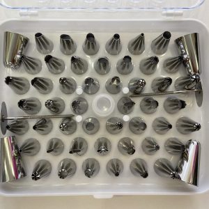 Набор кондитерских насадок 52 предмета.