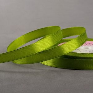 Лента атласная   цвет  оливковый , ширина 12 мм., длина 23 метра. №76