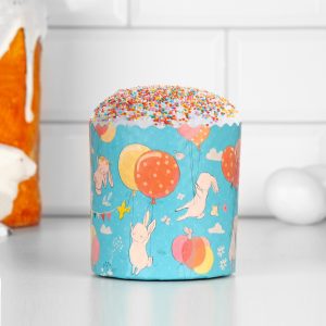 Форма бумажная для кулича на 150 гр. "Зайцы на шарах" 70*85 мм.